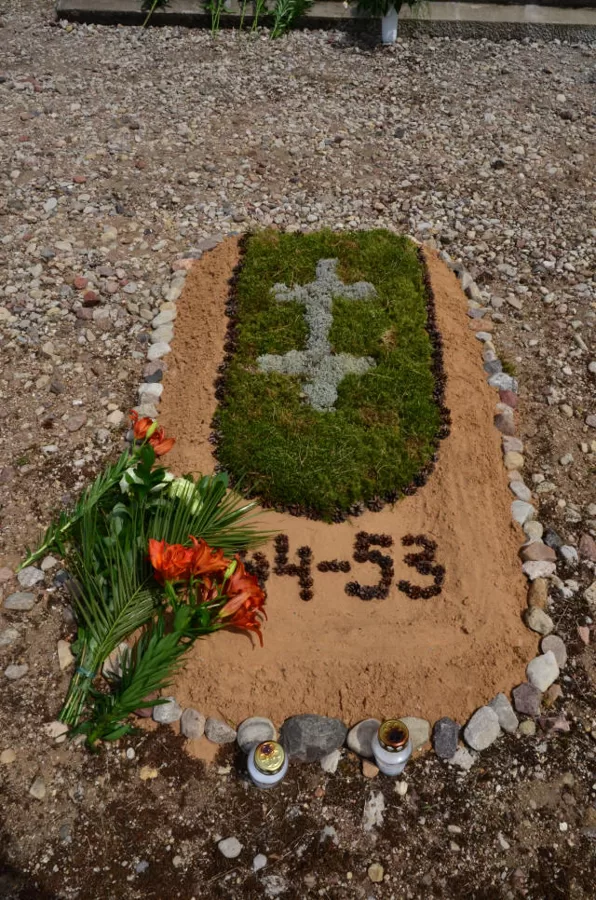Memorialo istorija fotografijose. Nuotraukų autorius Algimantas Černiauskas
