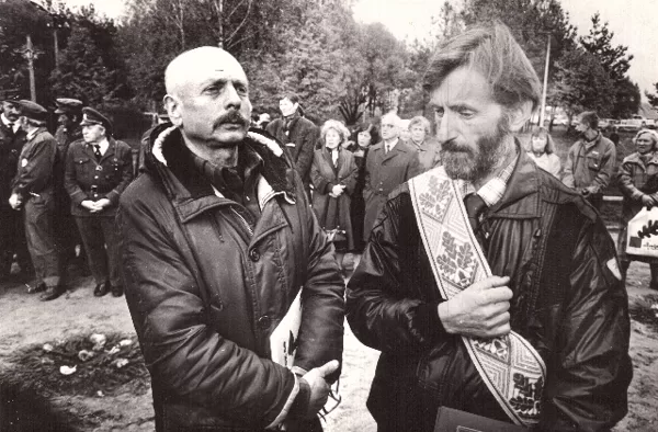 Du pagrindiniai Kryžių kalnelio kūrėjai: Albertas Belevičius ir Juozas Kaupinis