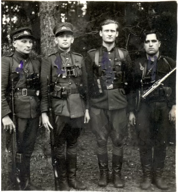 Dainavos apygardos partizanų fotografijos